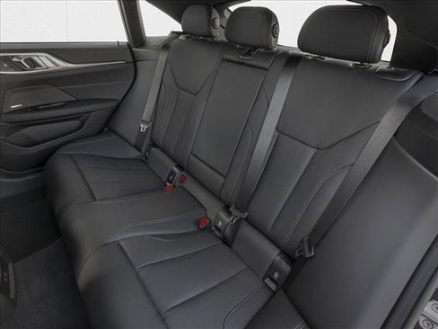 New 2026 BMW 430i RWD image 9