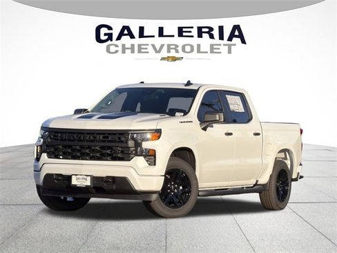 New 2026 Chevrolet Silverado 1500 Custom w/ Rally Edition image 2