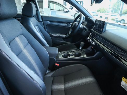 New 2026 Honda Civic Sport image 19