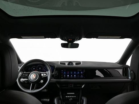Certified 2026 Porsche Cayenne Coupe AWD/4WD image 19