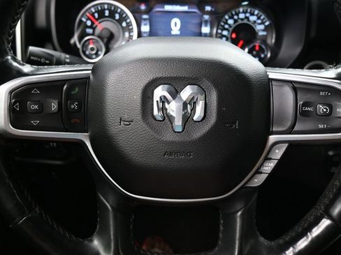 Used 2019 RAM 1500 Big Horn AWD/4WD image 11