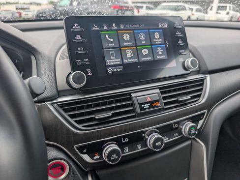 Used 2019 Honda Accord EX-L image 9