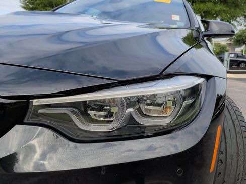 Used 2020 BMW M4 Convertible w/ Competition Package RWD image 3