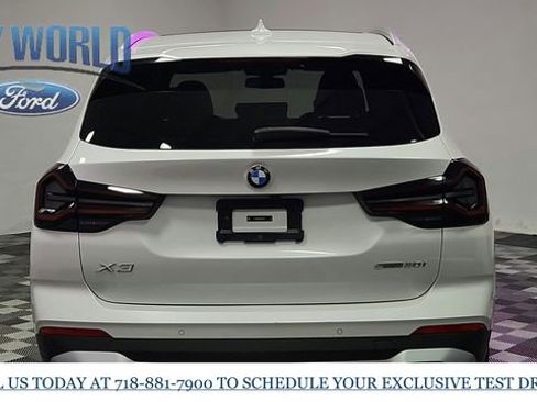 Used 2024 BMW X3 sDrive30i image 6