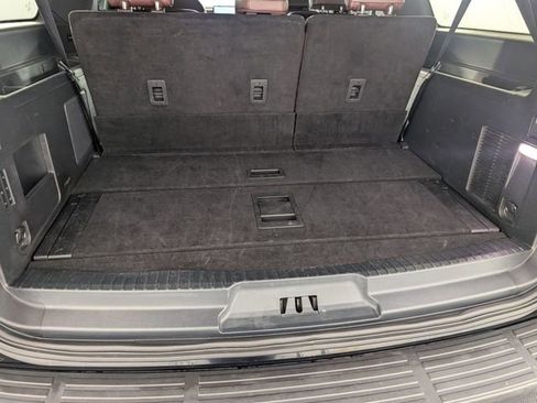 Used 2024 Ford Expedition Max Limited image 32