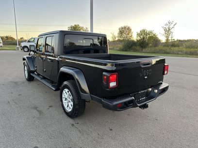 Used 2023 Jeep Gladiator Sport