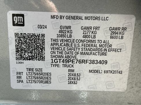 Used 2024 GMC Sierra 2500 AT4 w/ Technology Package AWD/4WD image 32