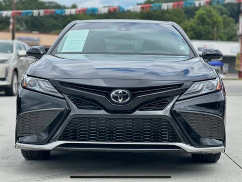 Used 2021 Toyota Camry XSE FWD image 2