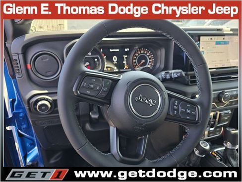 New 2026 Jeep Wrangler Unlimited Rubicon AWD/4WD image 10