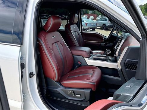Used 2020 Ford F150 Platinum w/ Equipment Group 701A Luxury AWD/4WD image 9