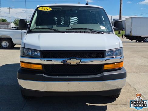Certified 2024 Chevrolet Express 2500 w/ Driver Convenience Package RWD image 2