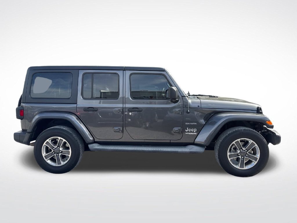 Used 2018 Jeep Wrangler Unlimited Sahara AWD/4WD image 7