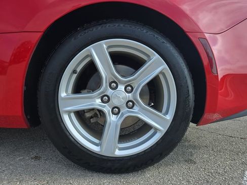 Used 2017 Chevrolet Camaro LT image 31