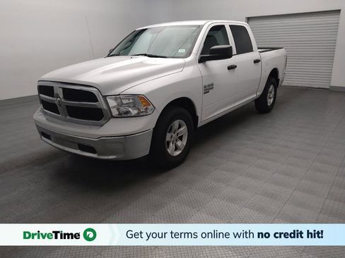 Used 2022 RAM 1500 Classic SLT RWD image 1