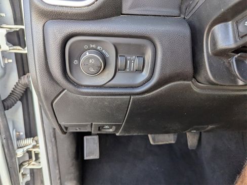 Certified 2022 RAM 3500 Laramie image 26