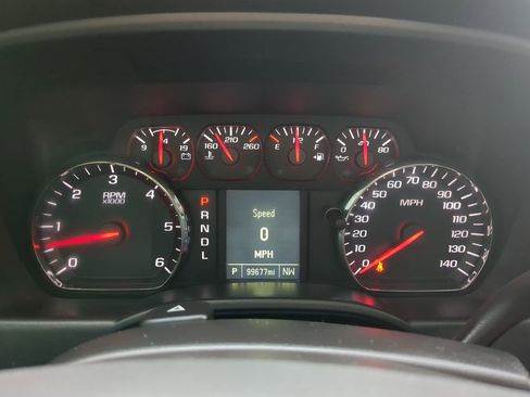 Used 2018 Chevrolet Silverado 1500 Custom w/ Custom Value Package image 22