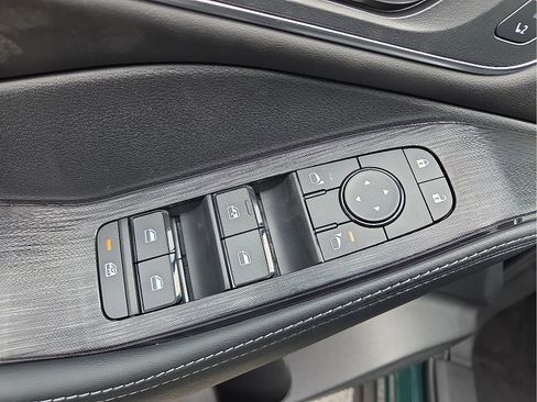 New 2026 Nissan Rogue Platinum AWD/4WD image 15