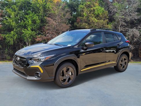 Used 2025 Subaru Crosstrek 2.5i Sport w/ Crosstrek Mirror Package image 1