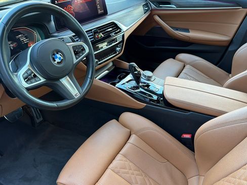 Certified 2023 BMW 540i w/ M Sport Package image 11