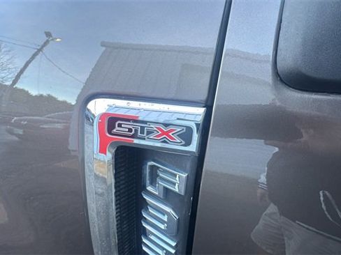 Used 2019 Ford F350 XL w/ STX Appearance Package image 9