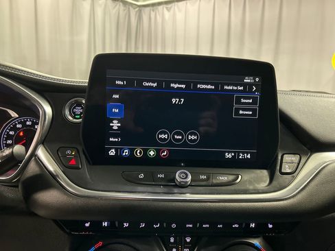 Used 2024 Chevrolet Blazer LT w/ Convenience Package image 16