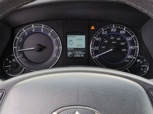 Used 2017 INFINITI QX50 Journey w/ Premium Package image 11