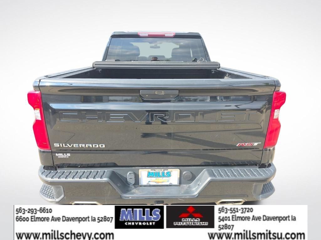 Used 2020 Chevrolet Silverado 1500 RST AWD/4WD image 4