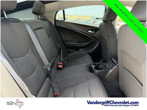 Used 2018 Chevrolet Volt LT FWD image 27