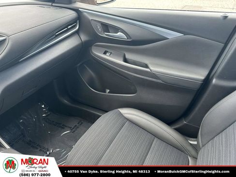 Used 2024 Buick Envista Preferred w/ Convenience I Package FWD image 30