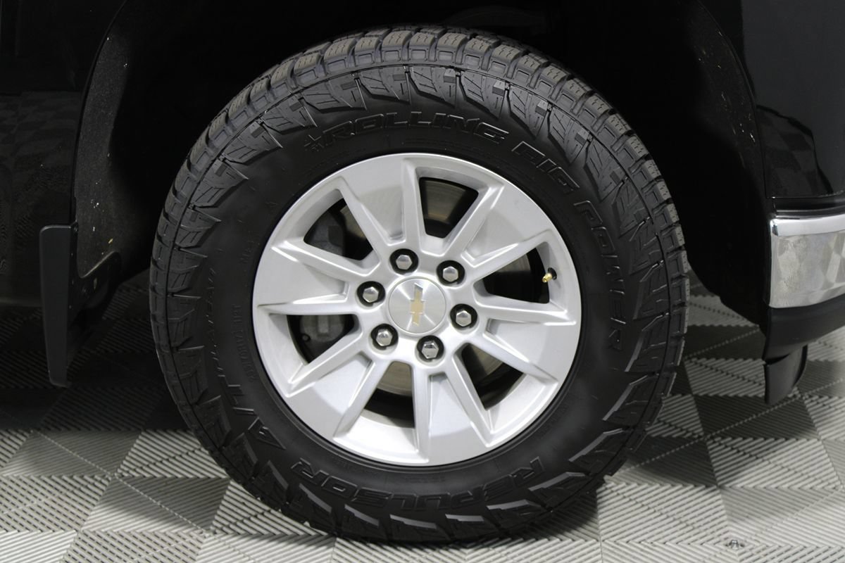 Used 2022 Chevrolet Silverado 1500 LT w/ Bed Protection Package AWD/4WD image 18