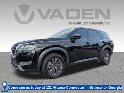 Used 2024 Nissan Pathfinder S