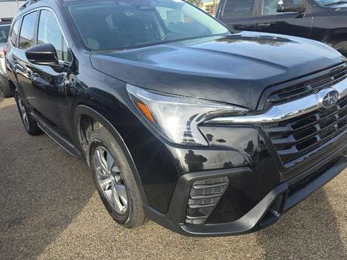 Used 2025 Subaru Ascent Premium AWD/4WD image 3