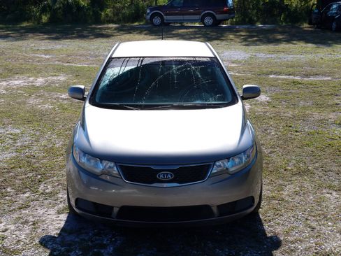 Used 2012 Kia Forte EX image 19