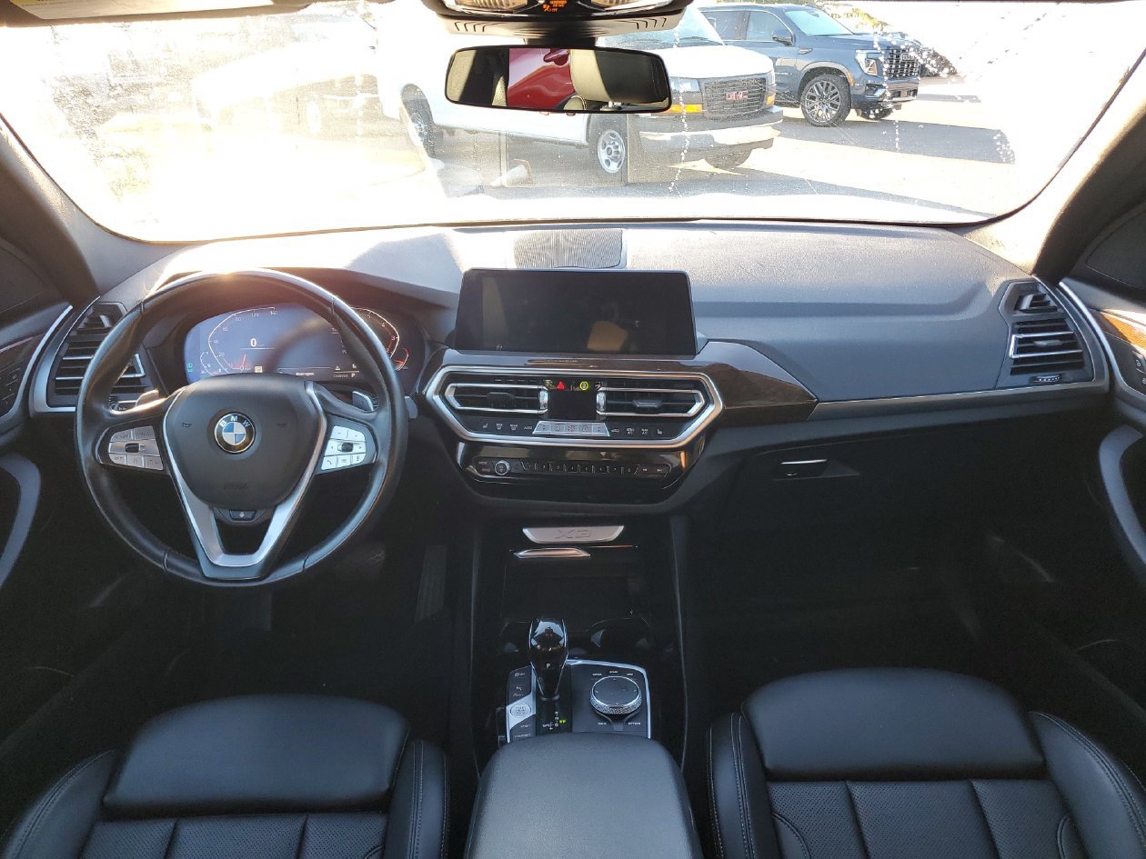 Used 2024 BMW X3 xDrive30i AWD/4WD image 11