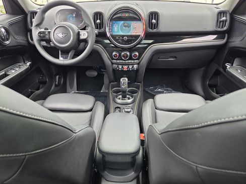 Used 2024 MINI Cooper Countryman S FWD image 13
