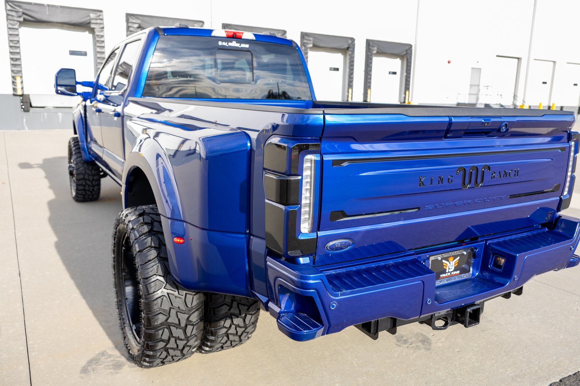 Used 2026 Ford F450 King Ranch w/ Chrome Package AWD/4WD image 29
