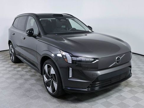 Certified 2025 Volvo EX90 Plus AWD/4WD image 27