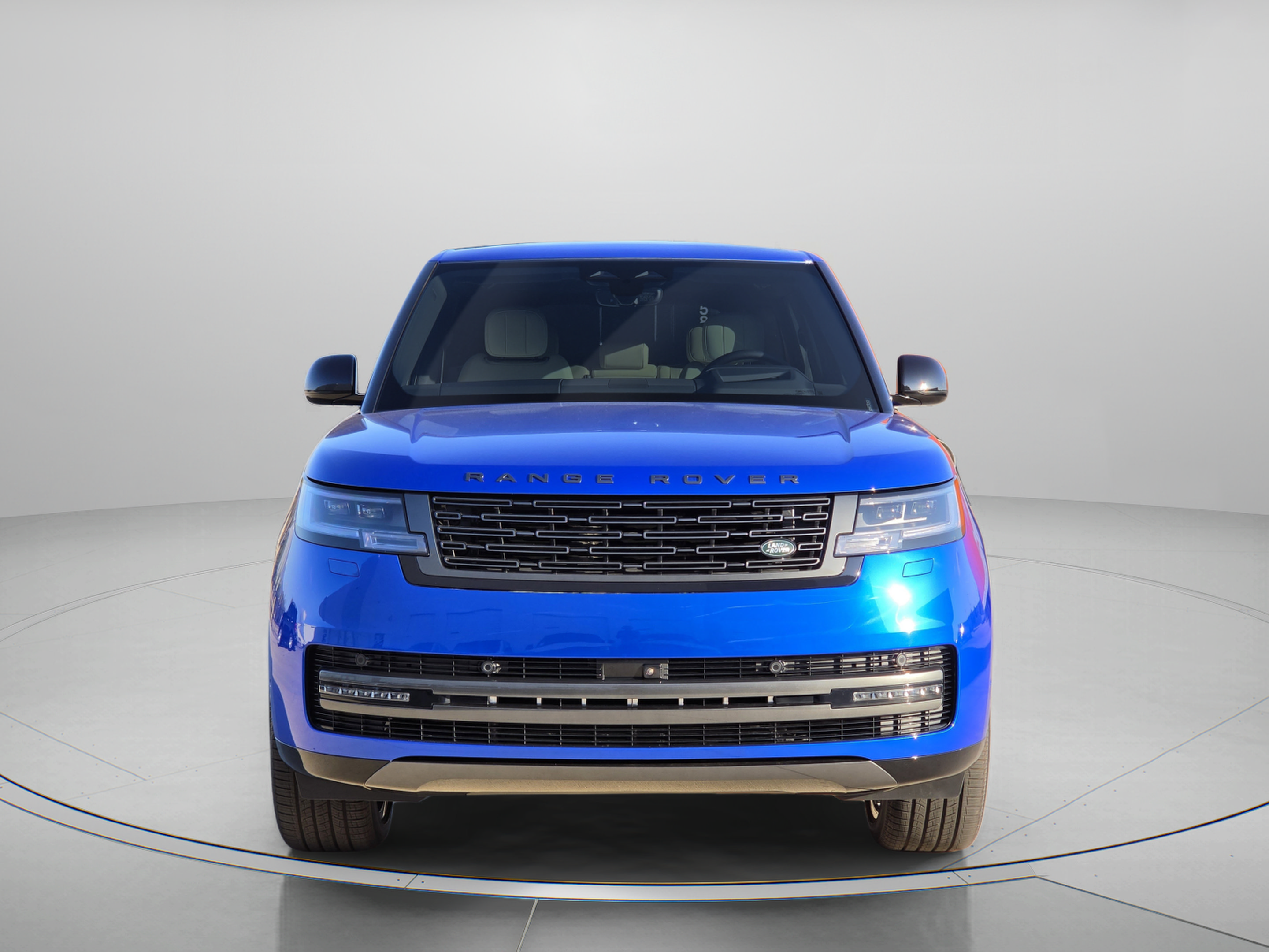 New 2026 Land Rover Range Rover Long Wheelbase SE AWD/4WD image 6