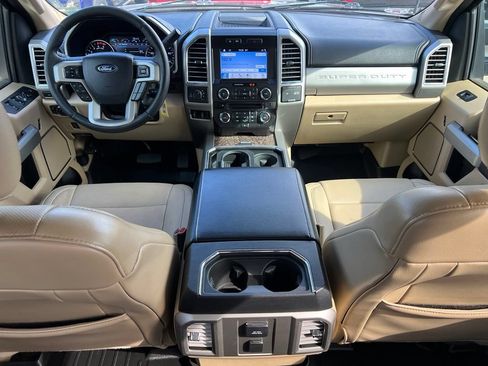 Used 2017 Ford F350 Lariat w/ Chrome Package AWD/4WD image 25