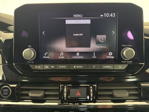 Used 2023 Nissan Pathfinder Rock Creek AWD/4WD image 9