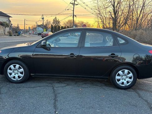 Used 2008 Hyundai Elantra GLS image 2