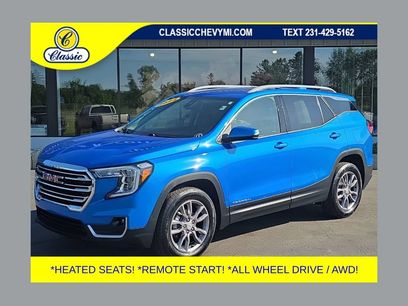 Used 2024 GMC Terrain SLT w/ LPO, Floor Liner Package