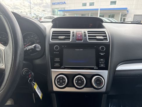 Used 2015 Subaru Crosstrek 2.0i Premium w/ Moonroof Package image 26