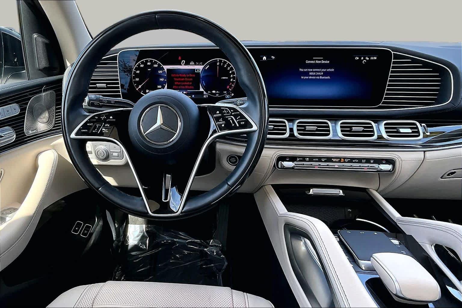 Used 2024 Mercedes-Benz GLE 450e 4MATIC image 5