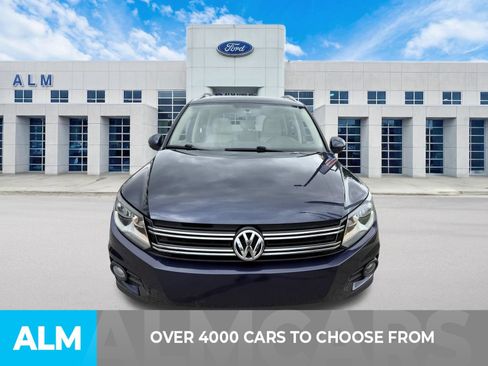 Used 2015 Volkswagen Tiguan SE FWD image 2