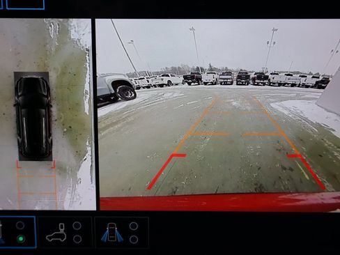 New 2026 GMC Terrain AT4 w/ Convenience Package III image 22