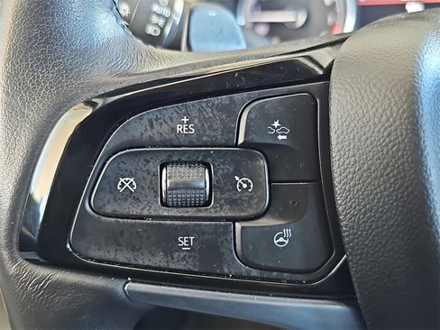 Certified 2023 Buick Enclave Essence image 17