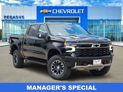 New 2026 Chevrolet Silverado 1500 ZR2 w/ LPO, Dark Essentials Package