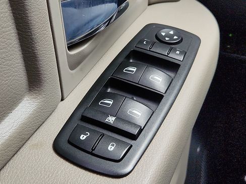 Used 2010 Dodge Ram 3500 Truck SLT w/ Big Horn Regional Package AWD/4WD image 14