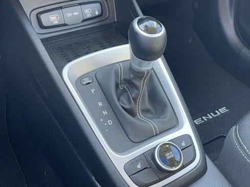 New 2026 Hyundai Venue SEL image 54